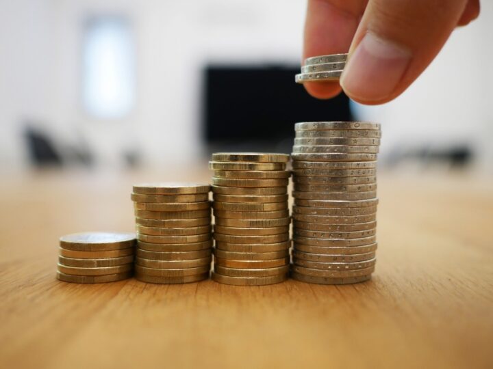 Koszt dobrowolnego ubezpieczenia zdrowotnego wynosi 735,18 zł w wrześniu 2024 r.
